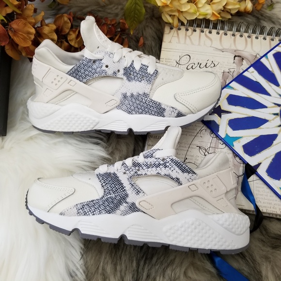 Nike Air Huarache Run Premium - Picture 3 of 8